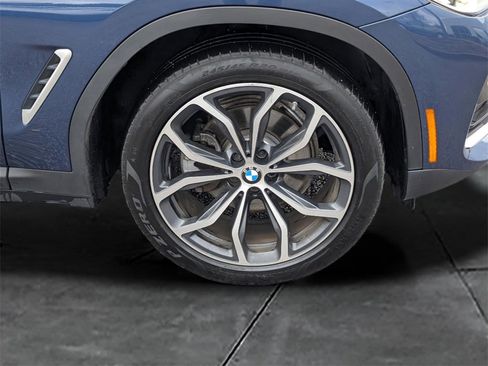 Used 2019 BMW X4 xDrive30i w/ Premium Package image 11