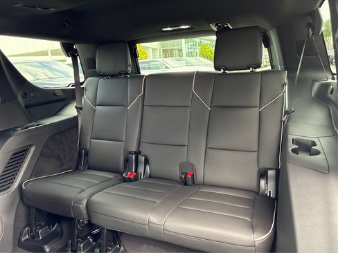 New 2026 Cadillac Escalade Sport w/ LPO, ONYX Package AWD/4WD image 12
