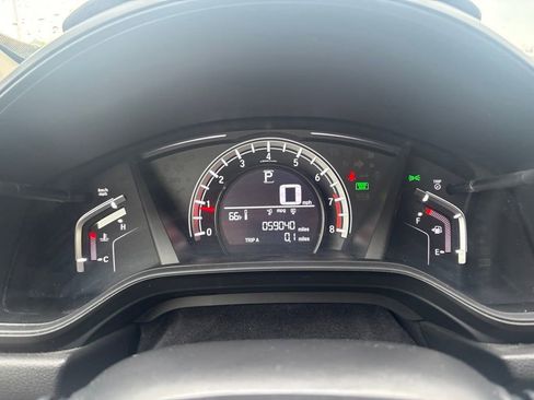 Used 2018 Honda CR-V LX image 16