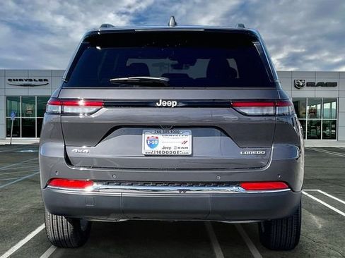 New 2026 Jeep Grand Cherokee Laredo AWD/4WD image 3