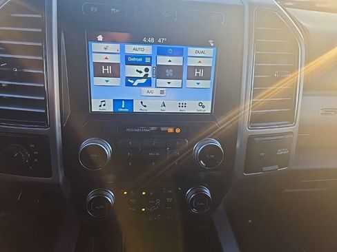 Used 2019 Ford F350 Platinum w/ Platinum Ultimate Package image 21