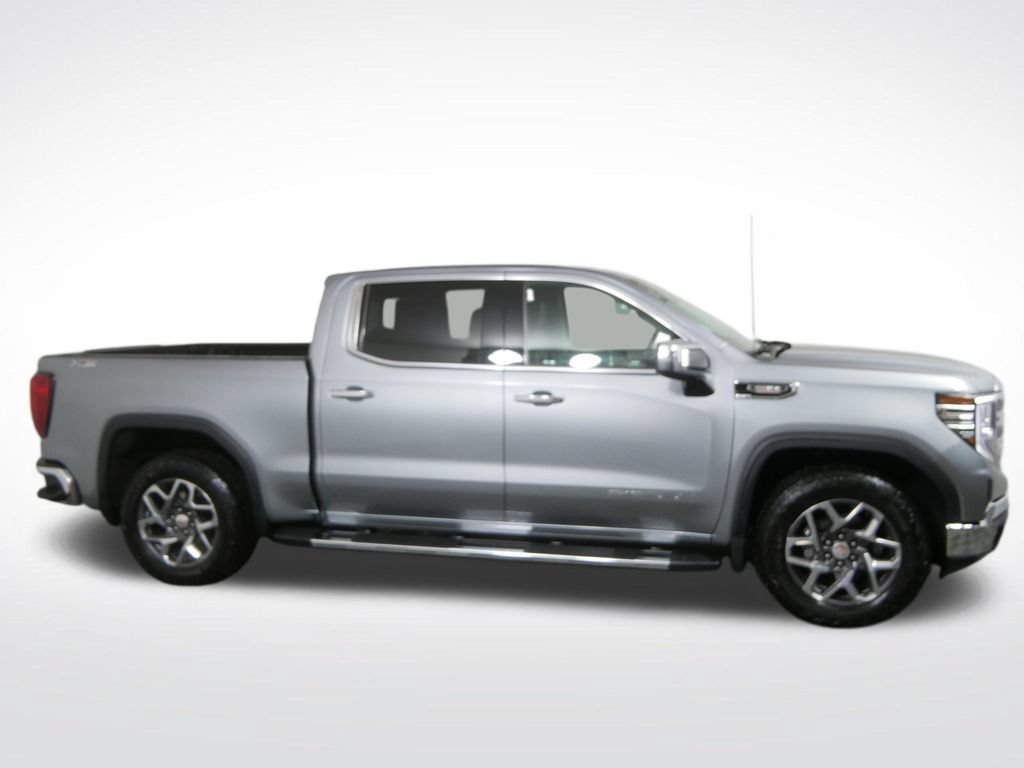 Used 2023 GMC Sierra 1500 SLT w/ SLT Premium Package AWD/4WD image 2