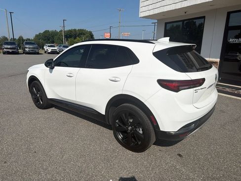 Used 2023 Buick Envision Essence w/ Sport Touring Package AWD/4WD image 6