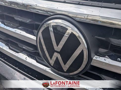 Used 2023 Volkswagen Atlas SEL Premium AWD/4WD image 9