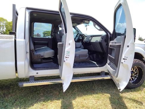 Used 2015 Ford F250 XL w/ Power Equipment Group image 25