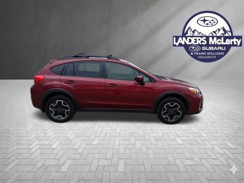 Used 2016 Subaru Crosstrek 2.0i Premium w/ Moonroof Package image 8