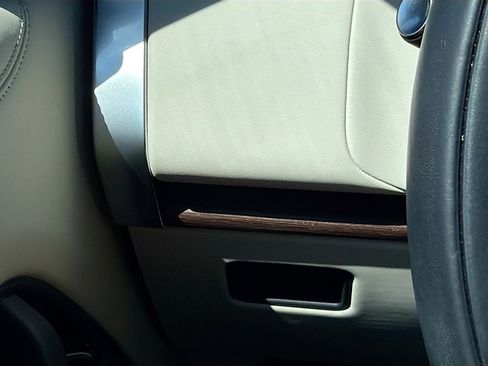 Used 2024 Land Rover Range Rover SE image 36