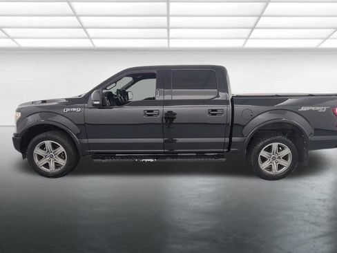 Used 2018 Ford F150 XLT w/ Equipment Group 302A Luxury AWD/4WD image 4