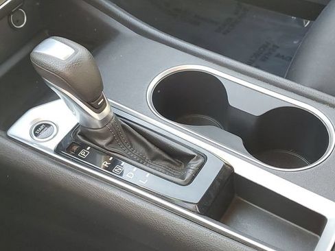 Used 2022 Nissan Altima 2.5 SV FWD image 20