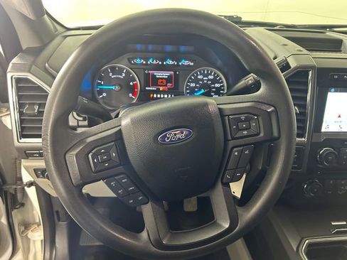 Used 2017 Ford F250 XLT w/ XLT Premium Package image 15