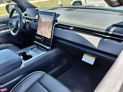 New 2026 GMC Sierra EV Elevation image 33