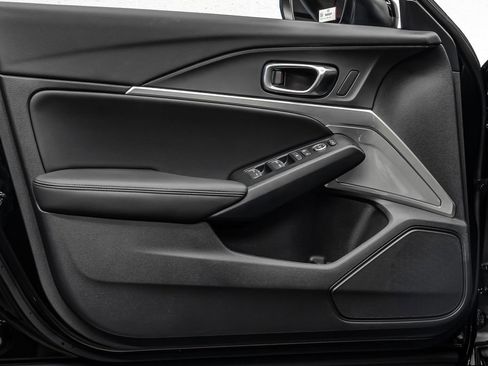 New 2026 Acura Integra FWD image 17
