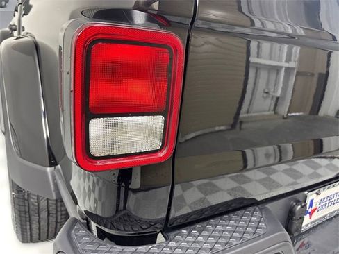 New 2025 Jeep Gladiator Sport w/ Premium Package image 23