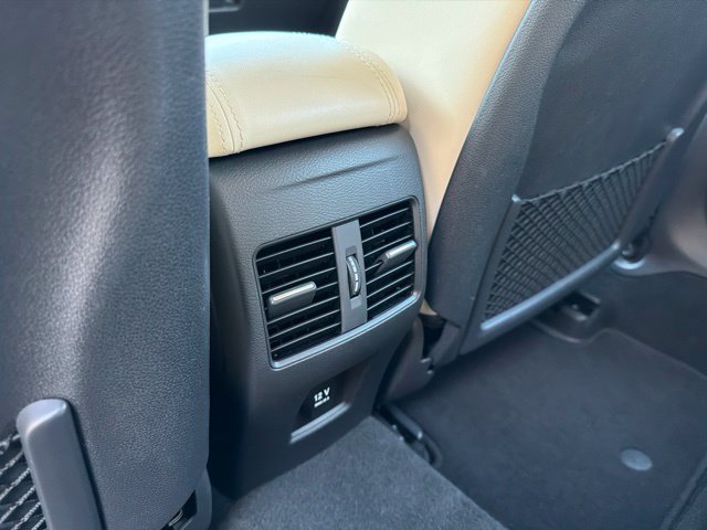Used 2019 INFINITI QX30 FWD image 30