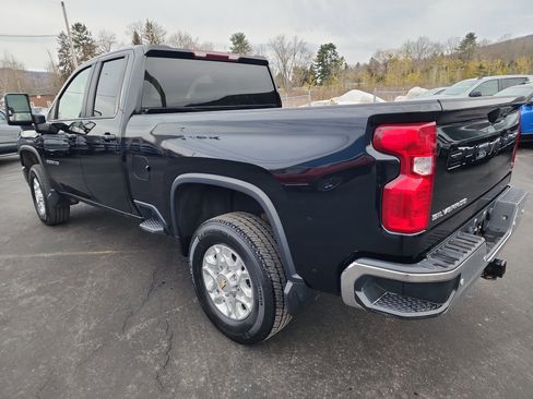 Used 2021 Chevrolet Silverado 2500 LT w/ All Star Edition image 6