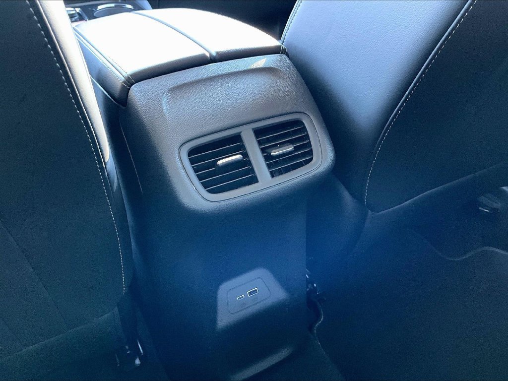 Used 2024 Buick Envision Preferred AWD/4WD image 12