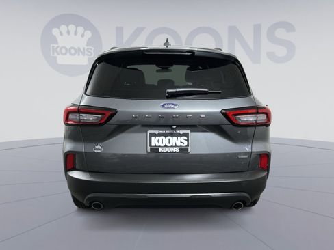 Used 2025 Ford Escape ST-Line w/ Equipment Group 301A image 5