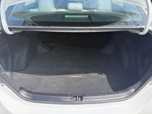 Used 2014 Toyota Corolla L FWD image 11
