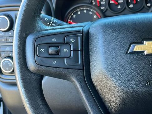 Used 2025 Chevrolet Silverado 1500 W/T image 12