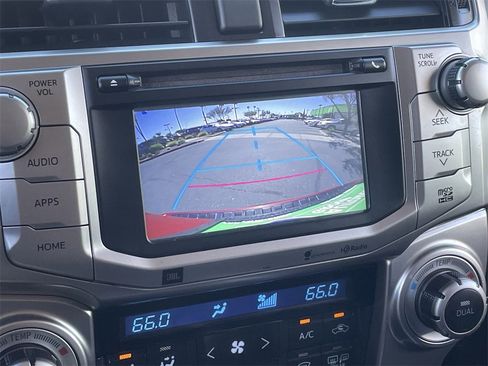 Used 2014 Toyota 4Runner Limited image 28