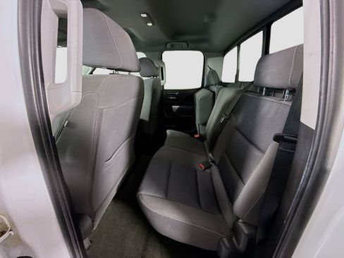 Used 2018 Chevrolet Silverado 1500 LT image 23