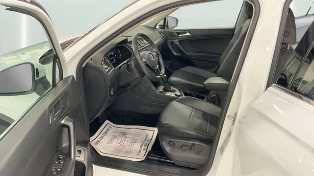 Certified 2021 Volkswagen Tiguan SEL AWD/4WD image 16