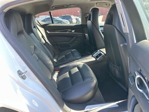 Used 2016 Porsche Panamera Edition image 13