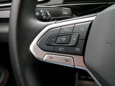 Certified 2024 Volkswagen Atlas Peak Edition SEL image 27