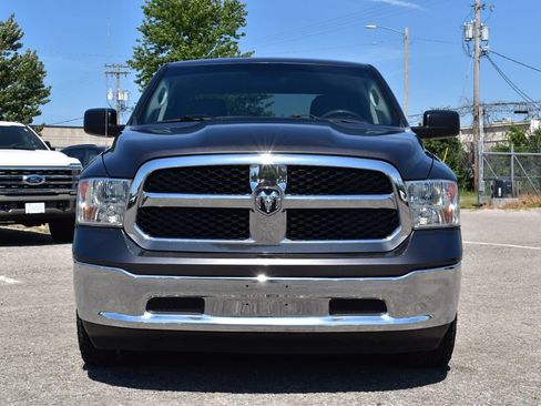 Used 2021 RAM 1500 Classic SLT AWD/4WD image 2