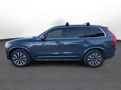 Used 2022 Volvo XC90 T6 Momentum image 6