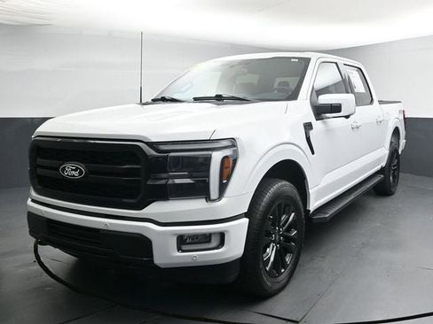 Used 2024 Ford F150 Lariat w/ FX4 Off-Road Package AWD/4WD image 4