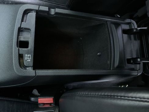 Used 2014 Jeep Grand Cherokee Limited image 25