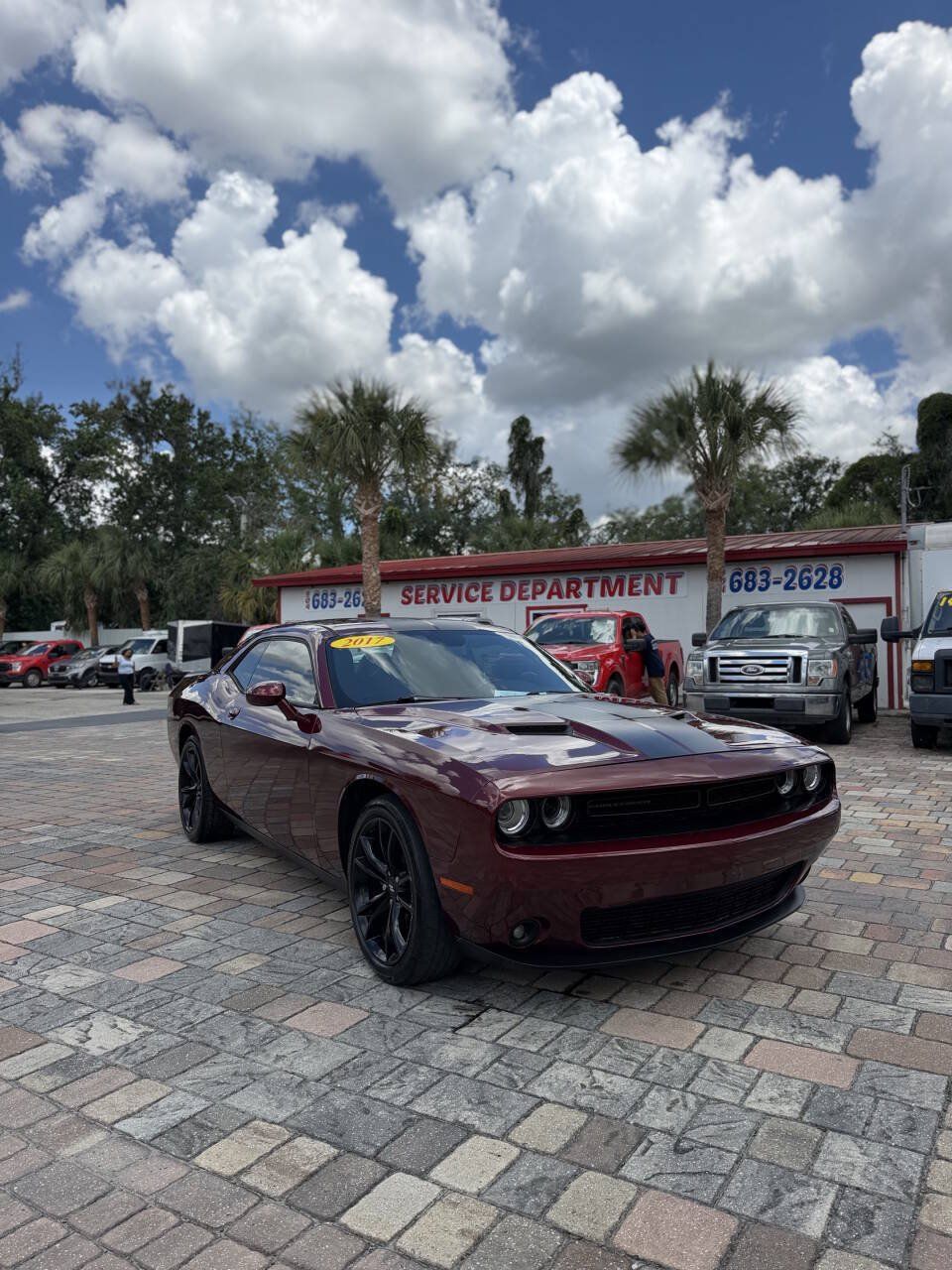 Used 2017 Dodge Challenger SXT w/ Blacktop Package RWD image 4