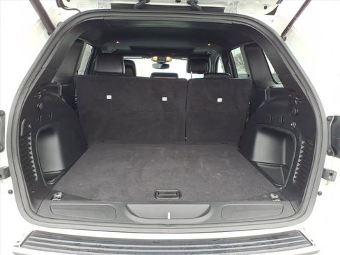 Used 2022 Jeep Grand Cherokee Limited image 19