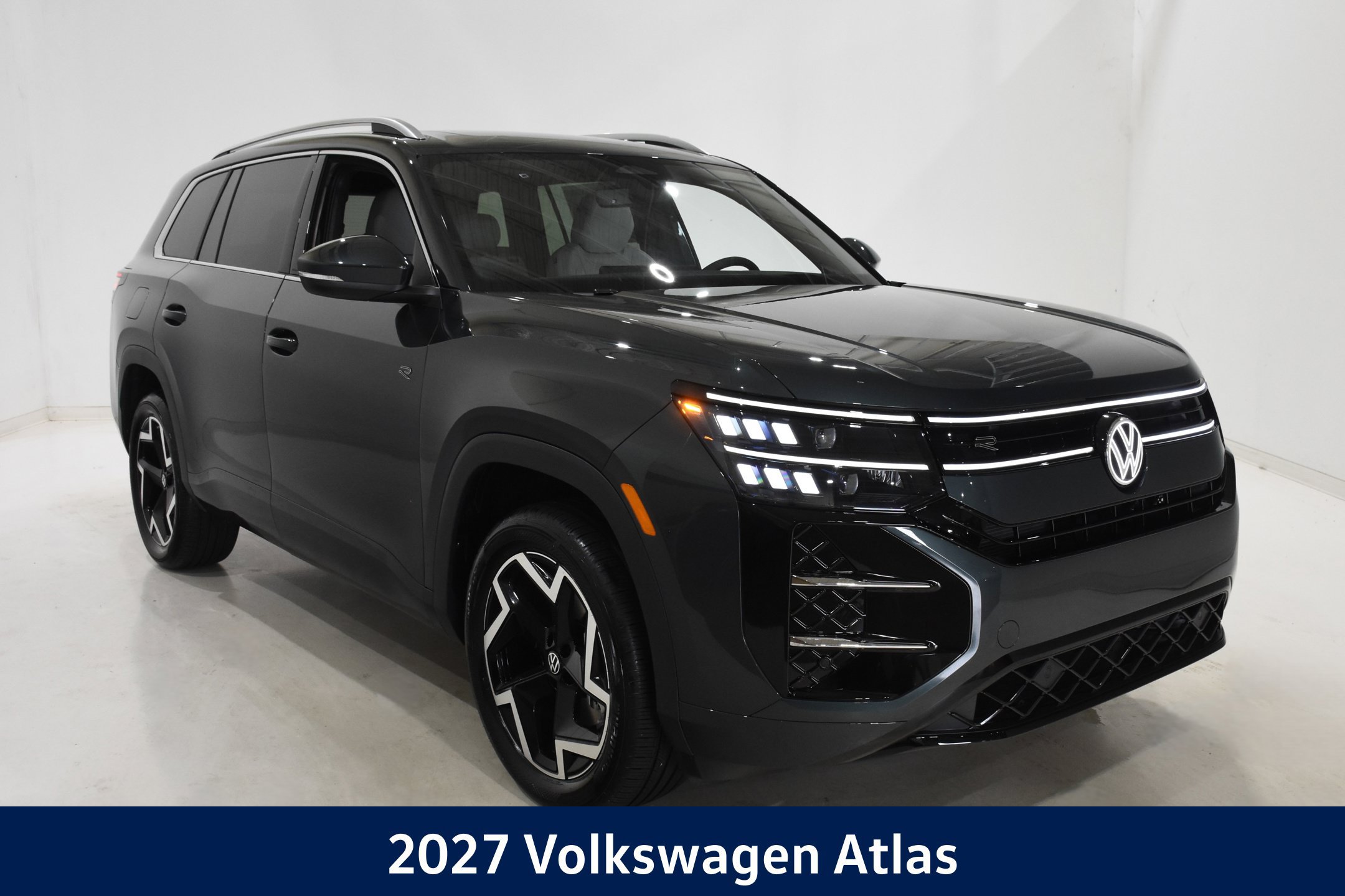 New 2027 Volkswagen Atlas SEL R-Line AWD/4WD image 1