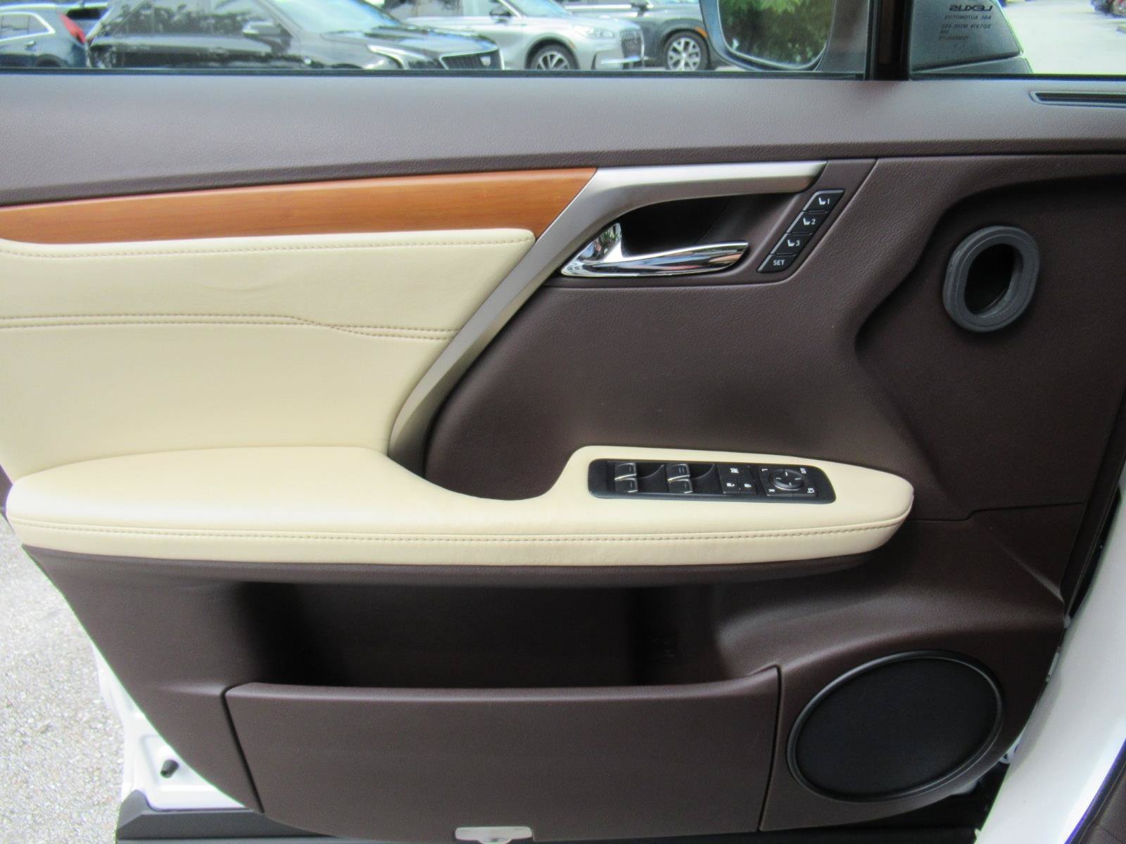 Used 2017 Lexus RX 350 FWD image 21
