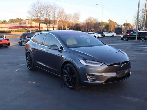 Used 2021 Tesla Model X Performance image 14