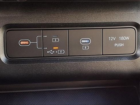 New 2026 Hyundai Tucson Limited image 21