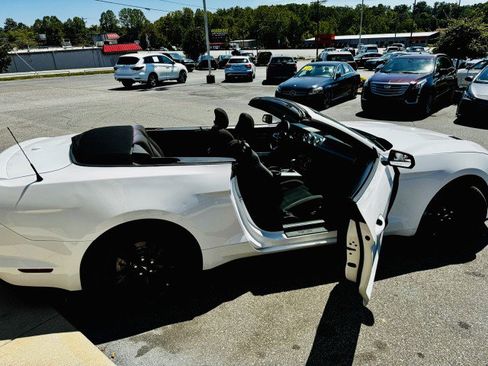 Used 2018 Ford Mustang Convertible w/ Equipment Group 101A image 12