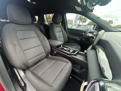 New 2026 Chevrolet Equinox LT w/ Midnight Edition FWD image 27