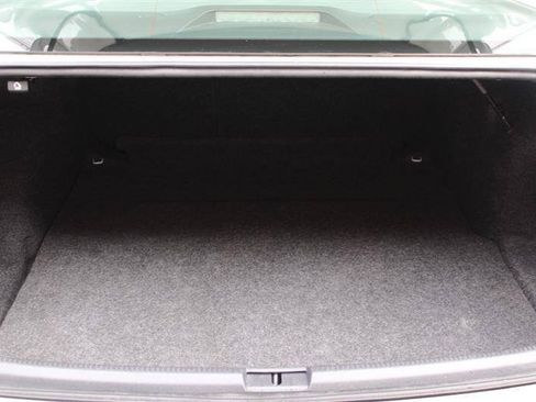 Used 2020 Volkswagen Passat 2.0T SE FWD image 18