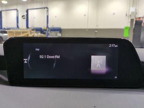 Used 2019 MAZDA MAZDA3 Sedan w/ Preferred Package image 18