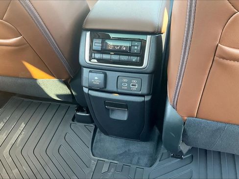 New 2025 Subaru Ascent Touring image 26