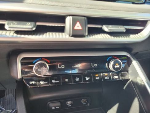 Used 2022 Kia K5 GT-Line FWD image 27