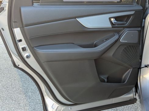 New 2026 Acura MDX FWD w/ Technology Package image 17