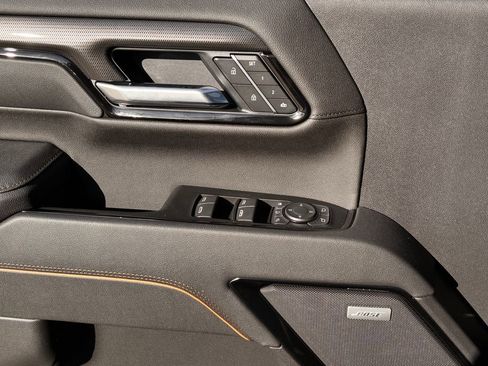 New 2026 GMC Sierra 2500 AT4 w/ AT4 Premium Plus Package image 17