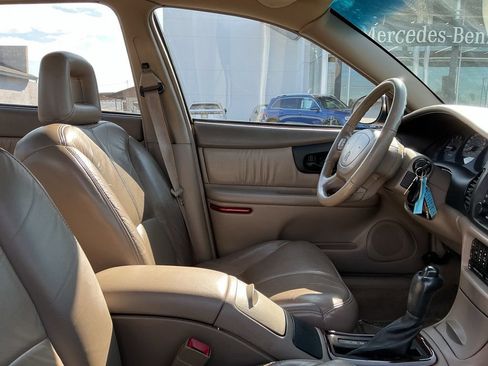 Used 2004 Buick Regal LS FWD image 18