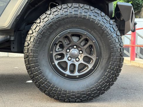 Used 2023 Jeep Wrangler 4WD High Altitude image 25