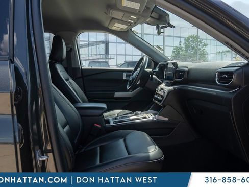 Used 2023 Ford Explorer XLT w/ Equipment Group 202A AWD/4WD image 25