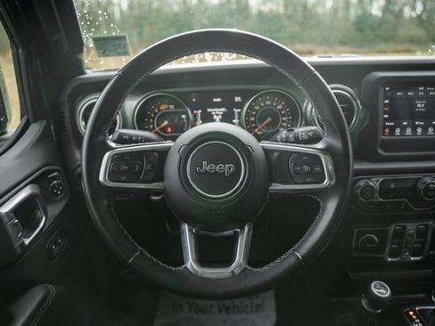 Used 2021 Jeep Wrangler Unlimited Sahara w/ LED Lighting Group image 38